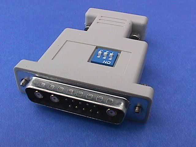 13W3-M TO VGA HD15-F HITACHI INTERGRAPH Switch with Vertical and Horizontal Sync