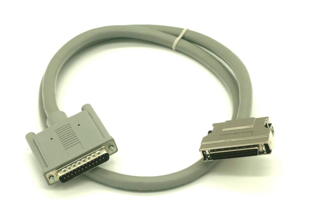 3FT SCSI-II HPDB50-M Latch to DB25-M Cable