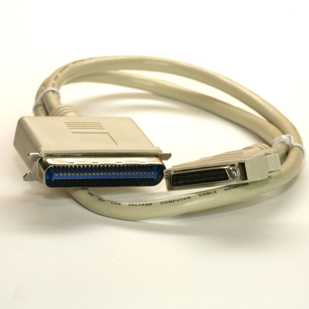 3FT SCSI-II HPDB50-M Latch to SCSI-I CN50-M