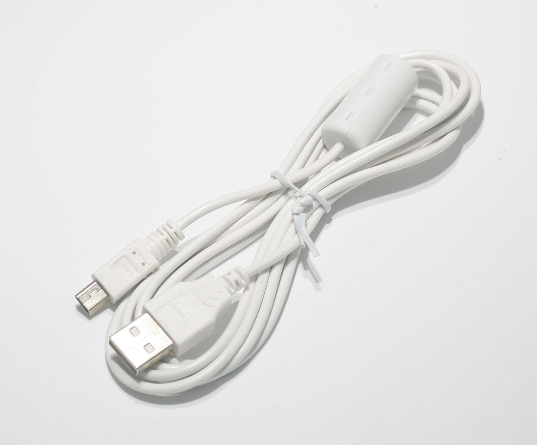 Under ~ sort officiel Canon IFC 400PCU USB Cable