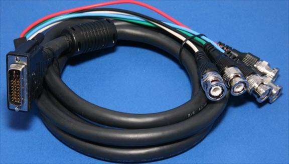 DVI-A to BNC Cable Ferrite 6FT