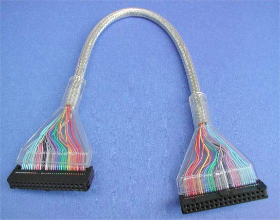 FLOPPY RIBBON CABLE ROUND 1-Device SILVER 12-Inch