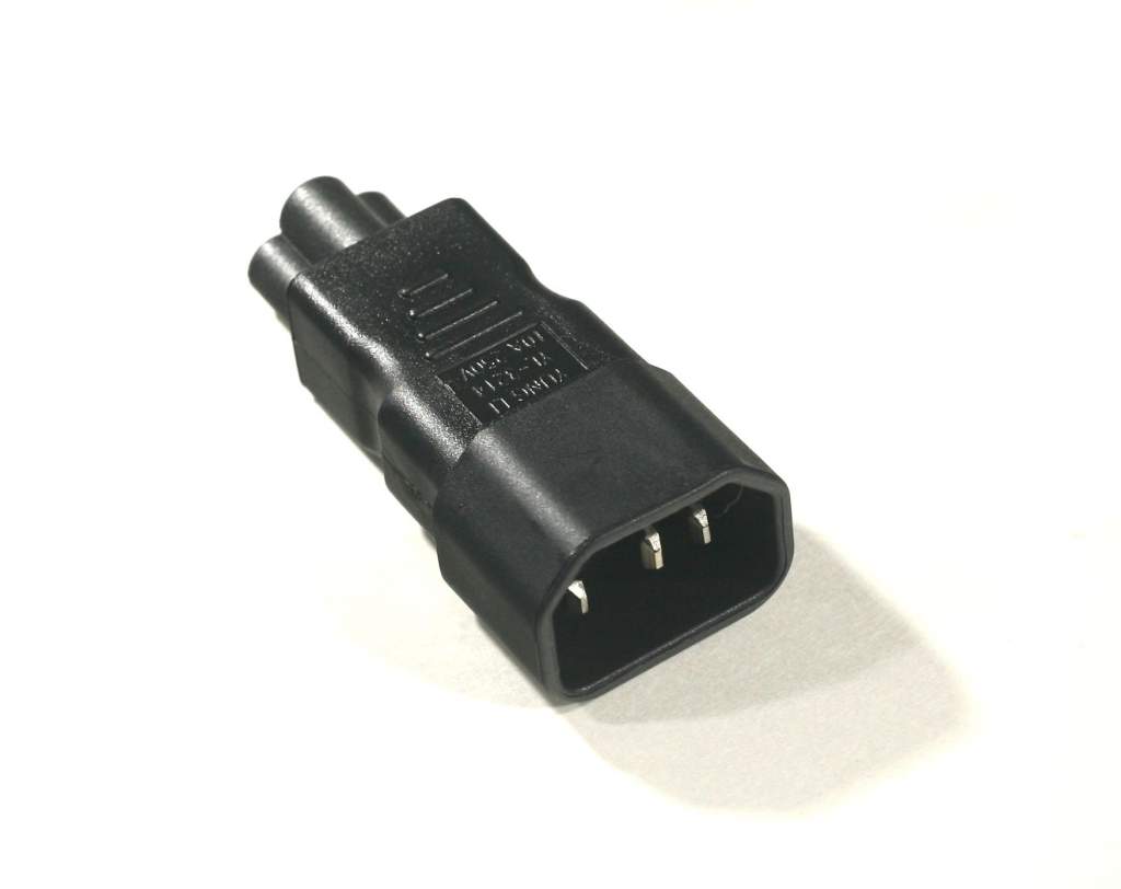 Power Adapter IEC 60320 C5 to IEC 60320 C14 Plug
