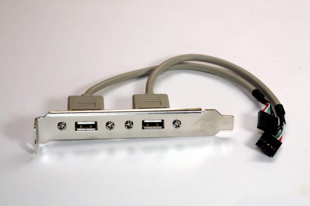 USB 2.0 Dual Port on Bracket 8 Inch USBSC-25